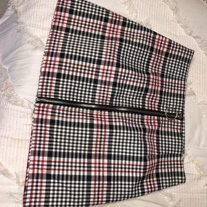 checkered zip up skirt
